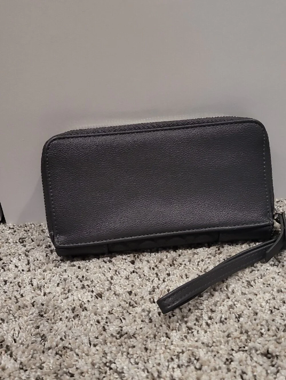 Jessica Simpson Black Quilted Studded Wristlet